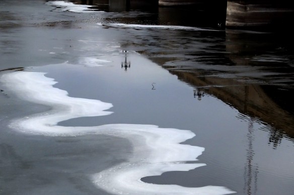  the court avenue bridge