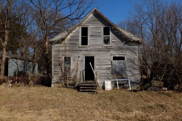 abandoned farmhouse2